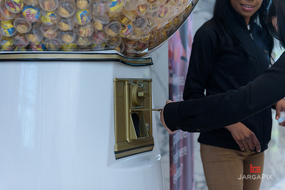 Soho_Exp_Citi_Gumball_Machine_Activation_5-9-2018-262