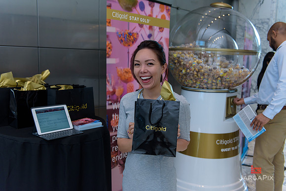 Soho_Exp_Citi_Gumball_Machine_Activation_5-9-2018-257