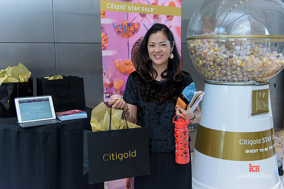 Soho_Exp_Citi_Gumball_Machine_Activation_5-9-2018-253