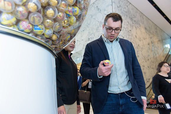 Soho_Exp_Citi_Gumball_Machine_Activation_5-9-2018-133