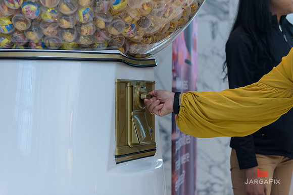 Soho_Exp_Citi_Gumball_Machine_Activation_5-9-2018-266