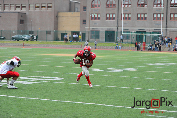 CP_Football_2010_vs_NH-116