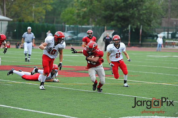 CP_Football_2010_vs_NH-131