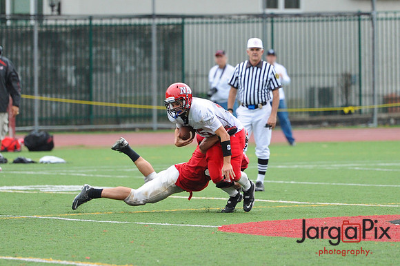 CP_Football_2010_vs_NH-062