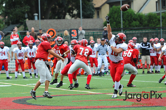 CP_Football_2010_vs_NH-003