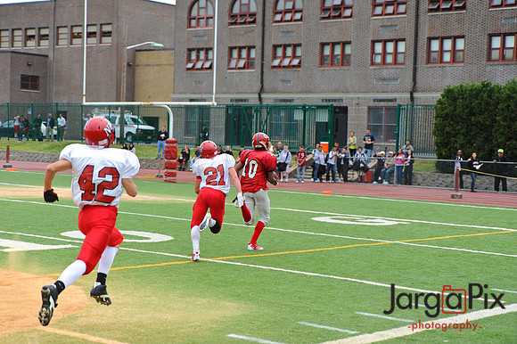CP_Football_2010_vs_NH-031