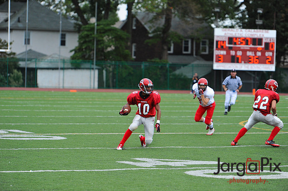CP_Football_2010_vs_NH-044