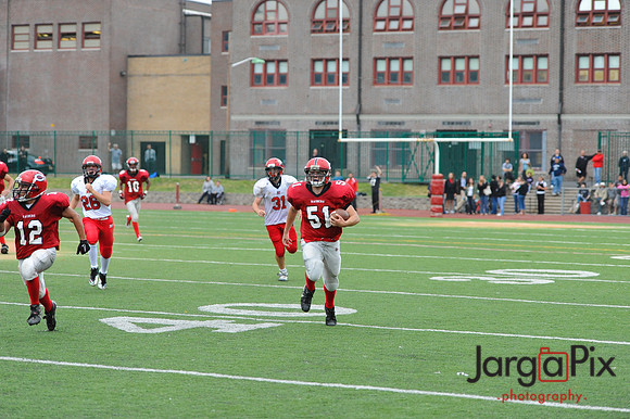 CP_Football_2010_vs_NH-098