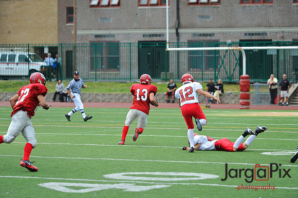 CP_Football_2010_vs_NH-009