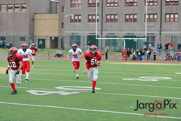 CP_Football_2010_vs_NH-097