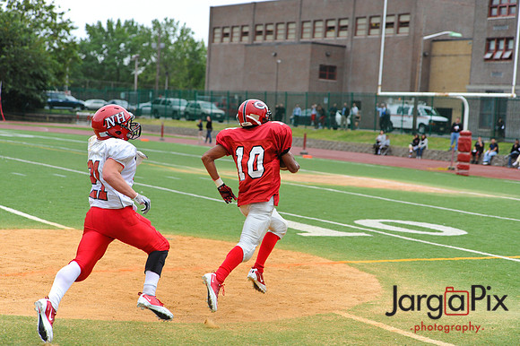 CP_Football_2010_vs_NH-028