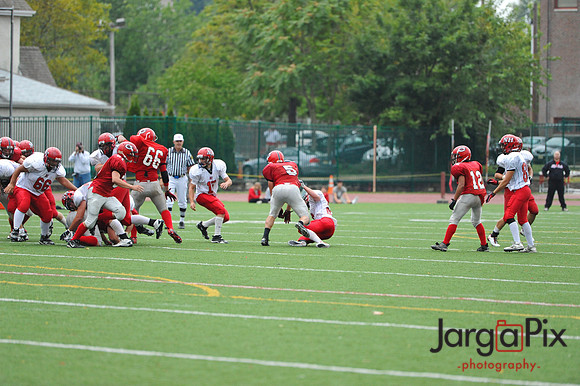 CP_Football_2010_vs_NH-089