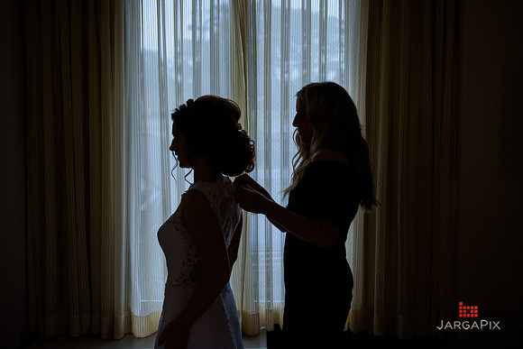 Ana_Mark_Wedding_Preview-23