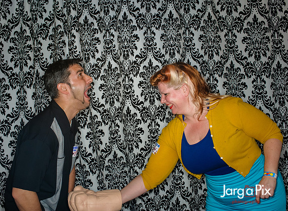 ISNB_Holiday_Party_2012-041