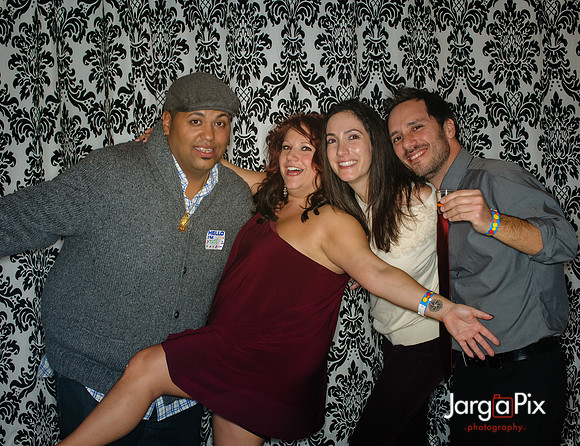 ISNB_Holiday_Party_2012-328