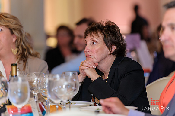 Shelter_our_Sisters_Gala_2013-056