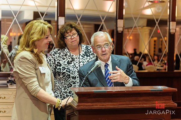 Shelter_our_Sisters_Gala_2013-111