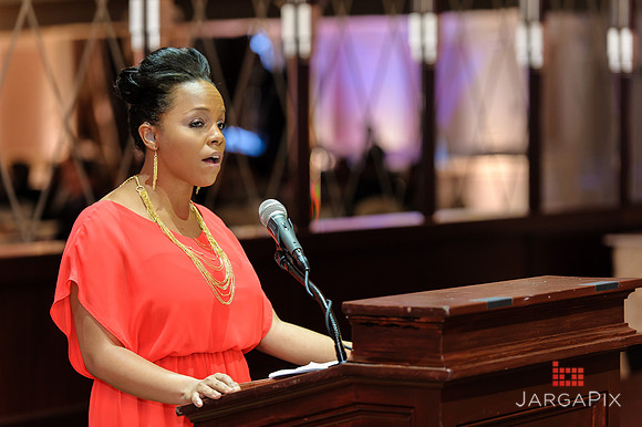 Shelter_our_Sisters_Gala_2013-073