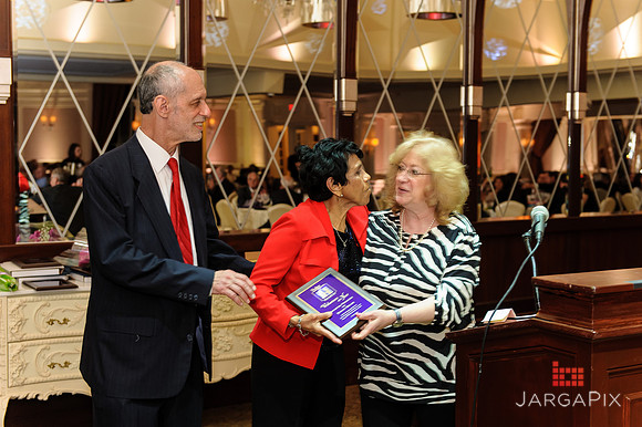 Shelter_our_Sisters_Gala_2013-041