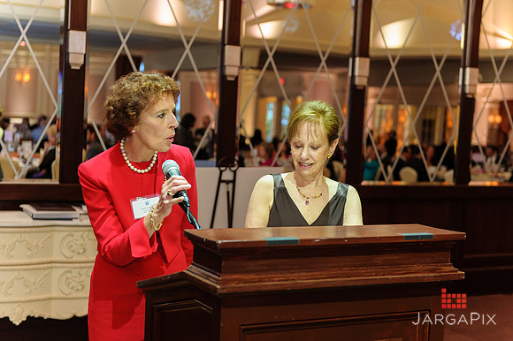 Shelter_our_Sisters_Gala_2013-052