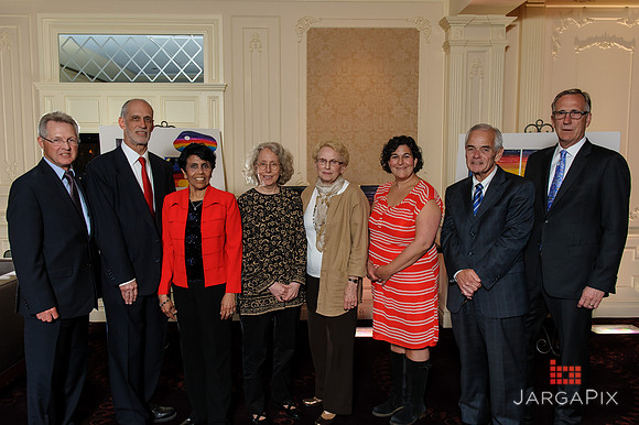 Shelter_our_Sisters_Gala_2013-101