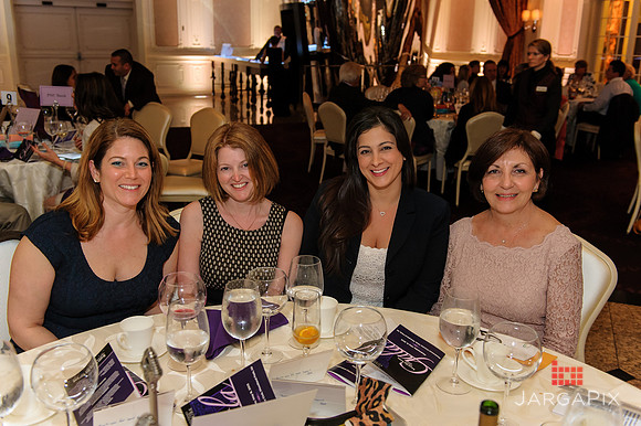 Shelter_our_Sisters_Gala_2013-117