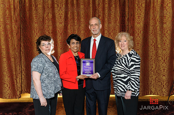 Shelter_our_Sisters_Gala_2013-019