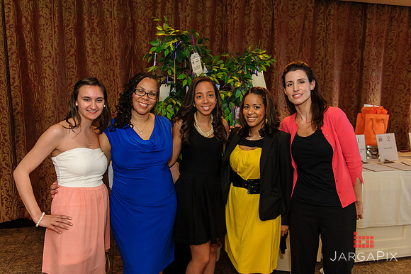 Shelter_our_Sisters_Gala_2013-021