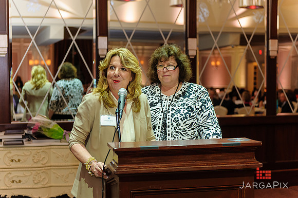 Shelter_our_Sisters_Gala_2013-110