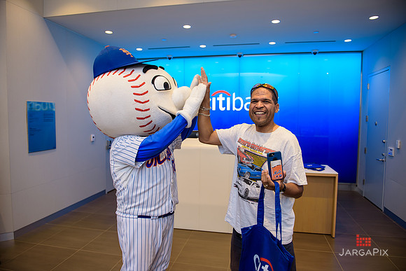 Soho_Exp_Citi_Williamsburg_Mr_Met_6-20-2017_216
