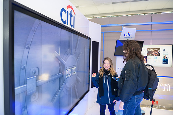 Soho_Citi_USQ_Unlock_The_Vault_Activation-054