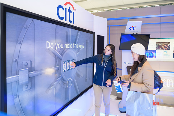 Soho_Citi_USQ_Unlock_The_Vault_Activation-053