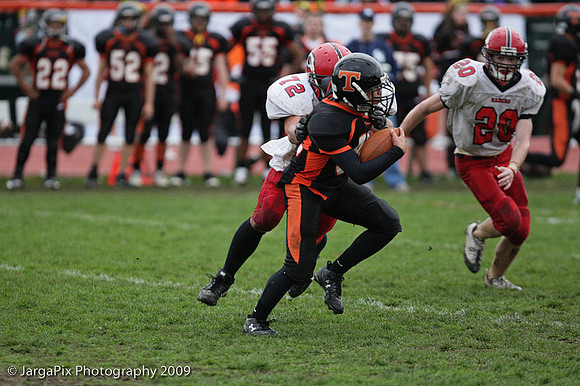 CPHS_Football_vs_Tenafly_2009-099.jpg