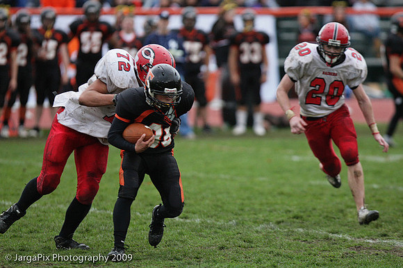 CPHS_Football_vs_Tenafly_2009-102.jpg