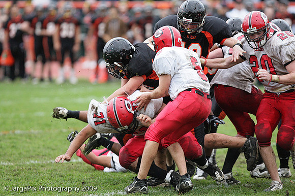 CPHS_Football_vs_Tenafly_2009-130.jpg