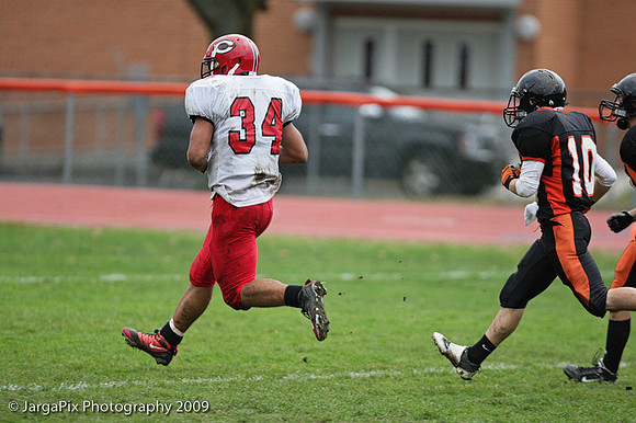 CPHS_Football_vs_Tenafly_2009-068.jpg