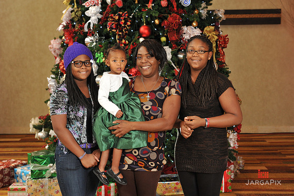 Liquid_Church_Morristown_Christmas_Portraits_2013-035