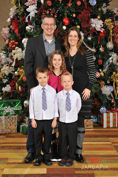 Liquid_Church_Morristown_Christmas_Portraits_2013-055