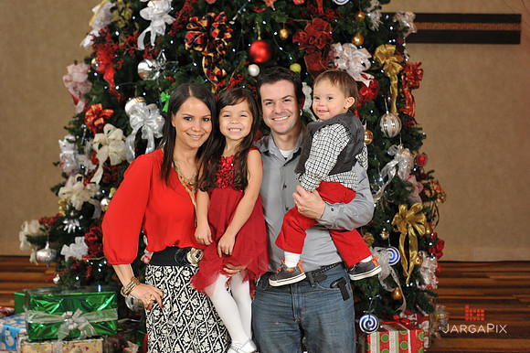 Liquid_Church_Morristown_Christmas_Portraits_2013-046