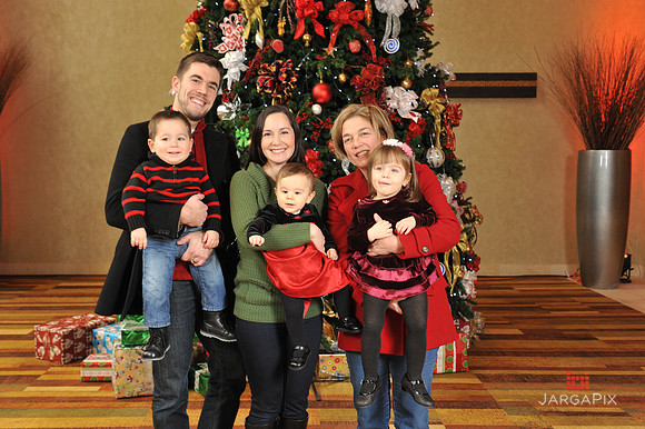 Liquid_Church_Morristown_Christmas_Portraits_2013-034