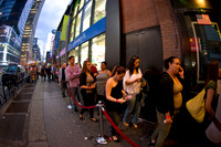 Yannis_Pappis_&_Mauricia_Times_Square_Comedy-016