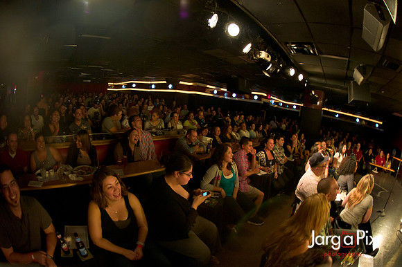 Yannis_Pappis_&_Mauricia_Times_Square_Comedy-210
