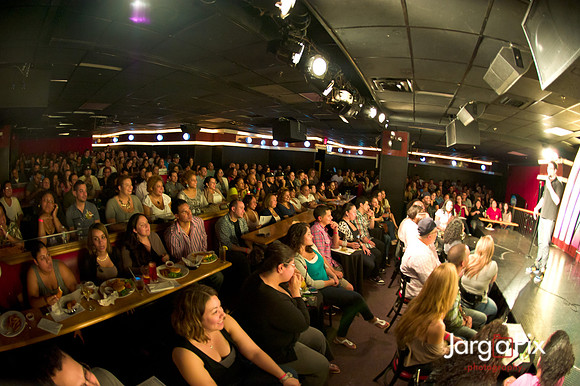 Yannis_Pappis_&_Mauricia_Times_Square_Comedy-182