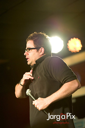 Yannis_Pappis_&_Mauricia_Times_Square_Comedy-164