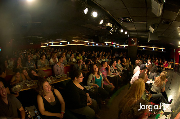 Yannis_Pappis_&_Mauricia_Times_Square_Comedy-205