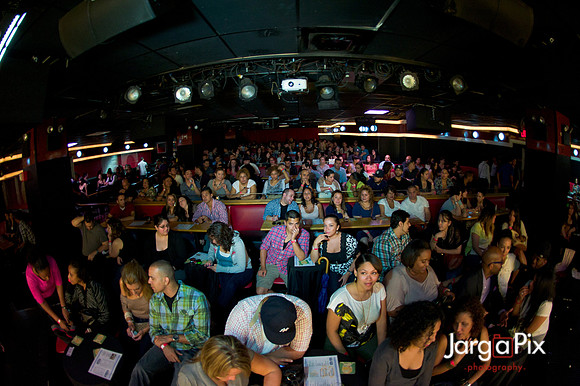 Yannis_Pappis_&_Mauricia_Times_Square_Comedy-029