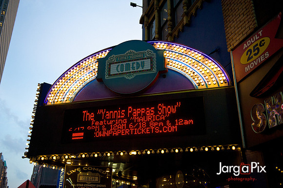 Yannis_Pappis_&_Mauricia_Times_Square_Comedy-004