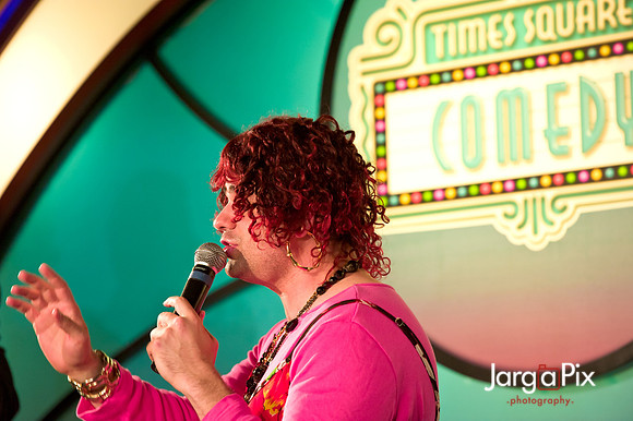 Yannis_Pappis_&_Mauricia_Times_Square_Comedy-240