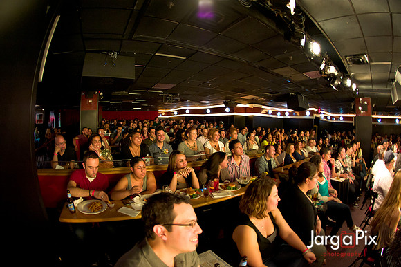 Yannis_Pappis_&_Mauricia_Times_Square_Comedy-176