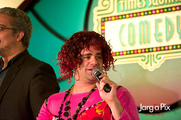 Yannis_Pappis_&_Mauricia_Times_Square_Comedy-250